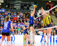 Mittelblockerin Lucia Varela konnte diese Saison bereits 5 MVP-Auszeichnungen in Gold entgegennehmen. Foto: Jens Körner Bildermacher Sport